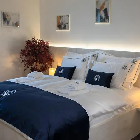 Blue Pearl Elite Aparthotel 4*