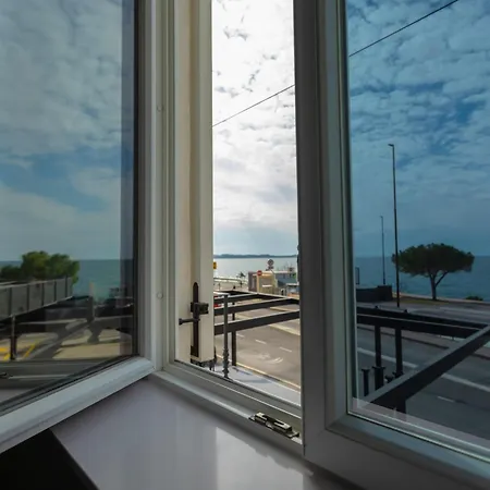 Blue Pearl Elite Aparthotel